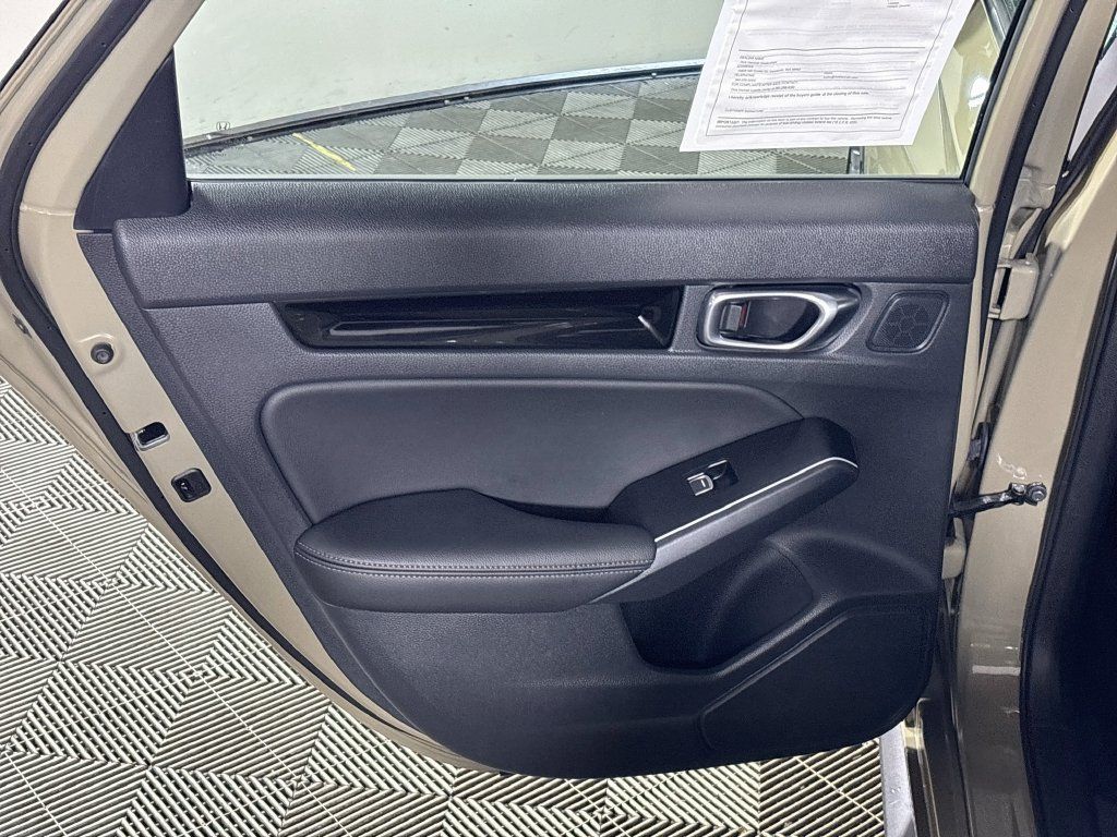 Used 2025 Honda Civic Sport Touring image 20