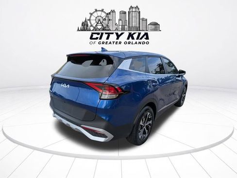 Certified 2025 Kia Sportage EX FWD image 6