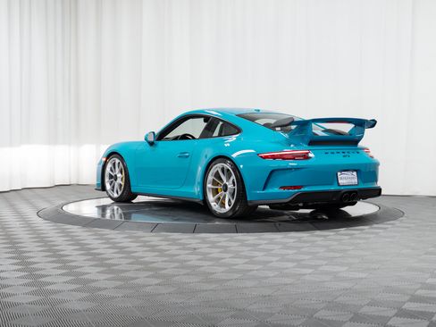 Used 2018 Porsche 911 GT3 RWD image 37
