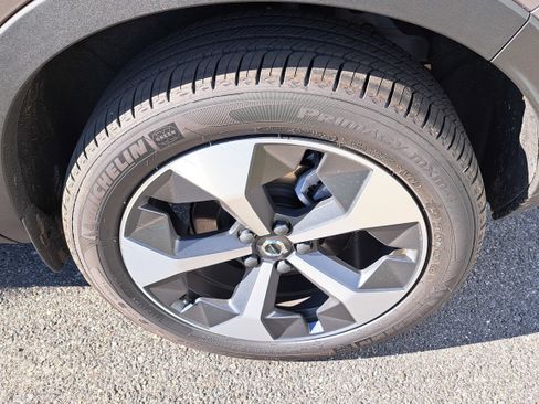 New 2026 Volvo XC40 B5 Plus w/ Protection Package Premier image 9