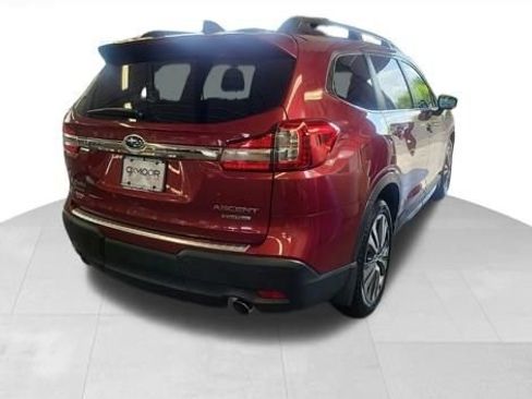 Used 2022 Subaru Ascent Limited w/ Technology Package AWD/4WD image 8