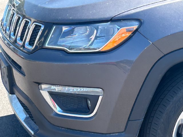 Used 2020 Jeep Compass Limited AWD/4WD image 10