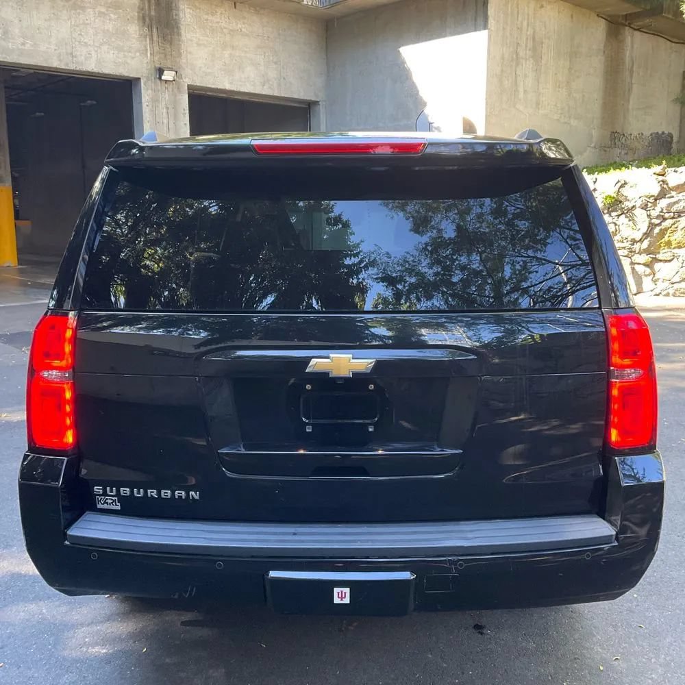Used 2017 Chevrolet Suburban LT AWD/4WD image 6