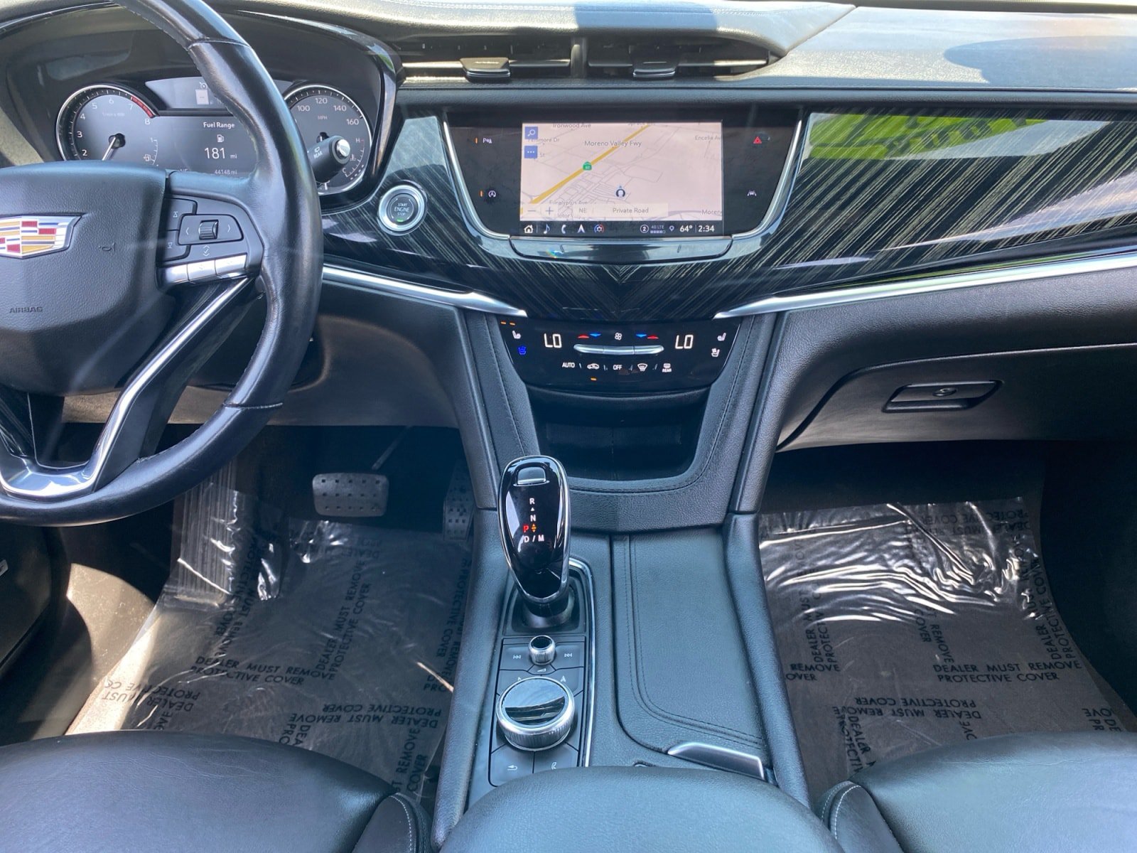 Used 2024 Cadillac XT6 Premium Luxury FWD image 11