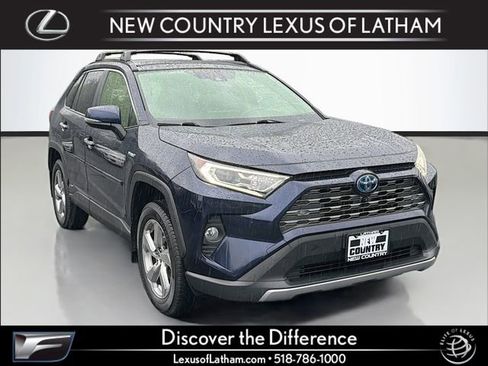 Used 2019 Toyota RAV4 Limited AWD/4WD image 1