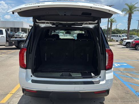 Certified 2024 GMC Yukon SLT image 18