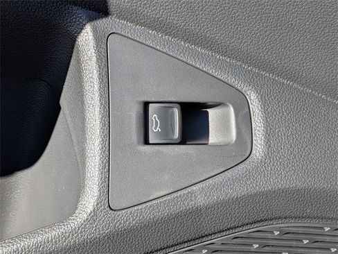 New 2026 Volkswagen Jetta SE image 24