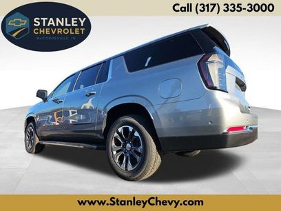 New 2026 Chevrolet Suburban LT w/ Comfort Package