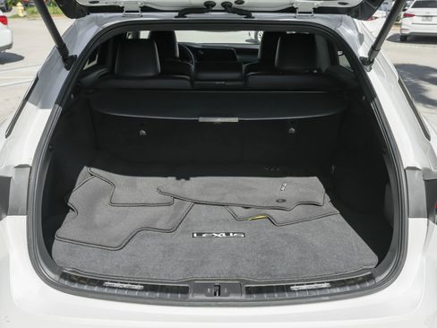 Used 2023 Lexus RX 350 Premium image 41