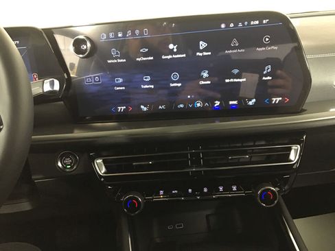 New 2026 Chevrolet Traverse LT w/ Driver Confidence Package image 36