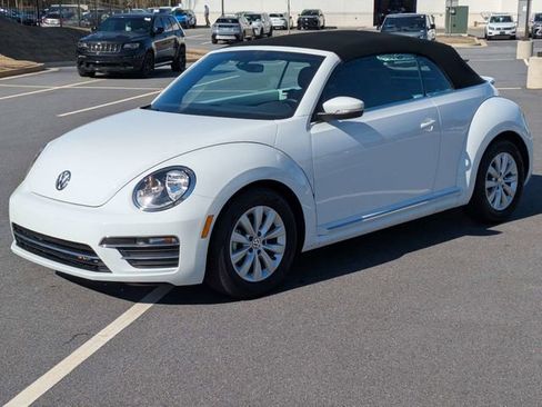Used 2017 Volkswagen Beetle 1.8T image 8