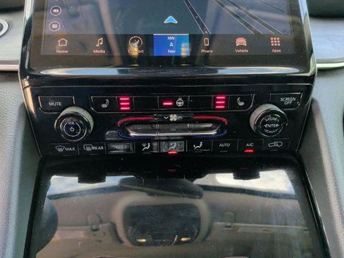 Used 2022 Jeep Grand Cherokee L Limited AWD/4WD image 34