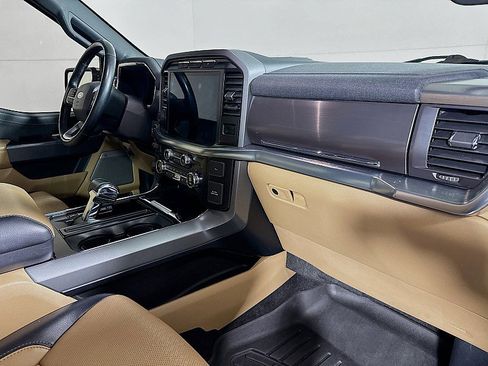 Used 2021 Ford F150 Lariat w/ Equipment Group 502A High image 31