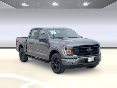 Used 2023 Ford F150 XLT w/ Equipment Group 302A High image 7