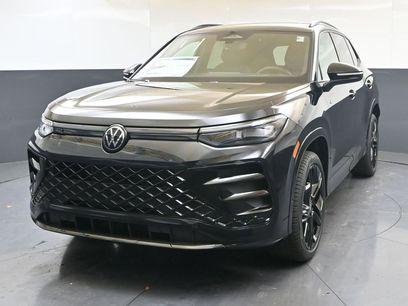 New 2026 Volkswagen Tiguan SE R-Line
