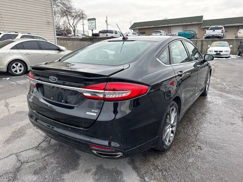 Used 2017 Ford Fusion SE w/ Equipment Group 201A image 6