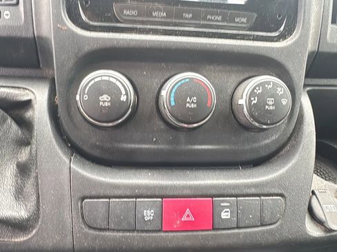 Used 2020 RAM ProMaster 3500 image 16