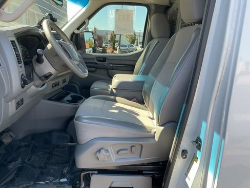 Used 2013 Nissan NV 2500 SV w/ Side Curtain Airbag Pkg image 13
