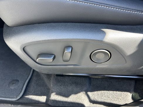 New 2026 Chevrolet Traverse LT image 49