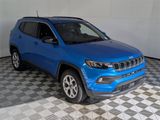 New 2025 Jeep Compass Latitude image 2