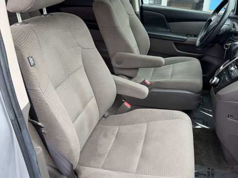 Used 2012 Honda Odyssey LX image 21