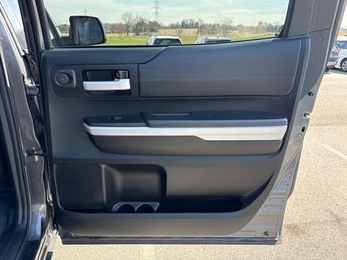 Used 2021 Toyota Tundra Limited w/ Limited Premium Package image 14