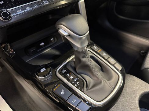 Certified 2024 Kia Seltos S image 21