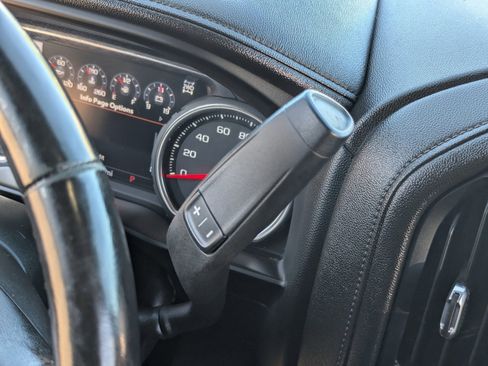 Used 2022 Chevrolet Silverado 3500 LTZ w/ LTZ Plus Package image 33