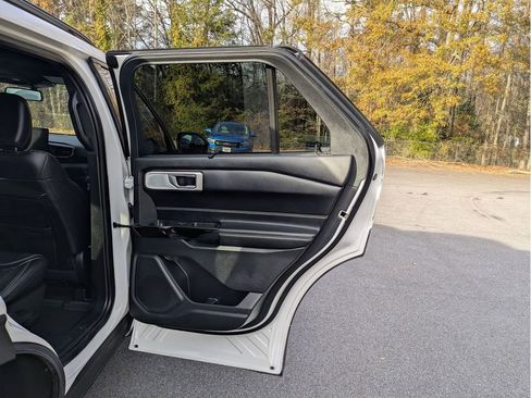 Certified 2021 Ford Explorer ST w/ Equipment Group 401A image 30