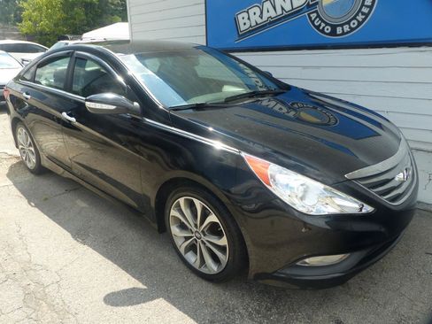 Used 2014 Hyundai Sonata SE FWD image 4