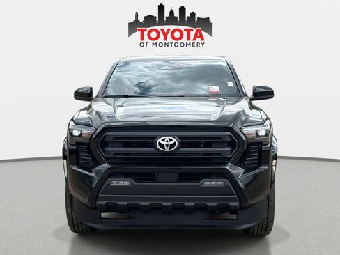 Used 2025 Toyota Tacoma SR5 image 8