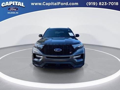 Used 2020 Ford Explorer ST w/ ST Street Pack image 3