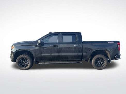Used 2024 Chevrolet Silverado 1500 Custom Trail Boss w/ LPO, Dark Essentials Package image 2