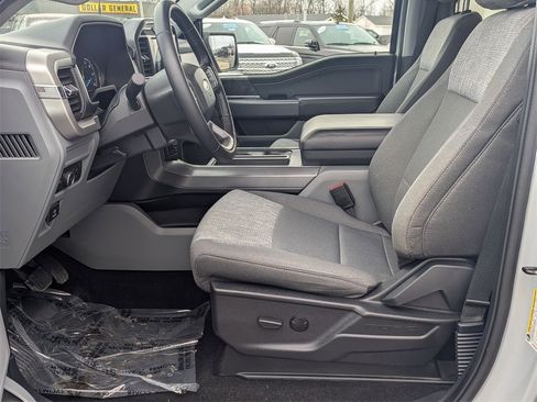 Used 2022 Ford F150 XLT w/ Equipment Group 301A Mid image 11