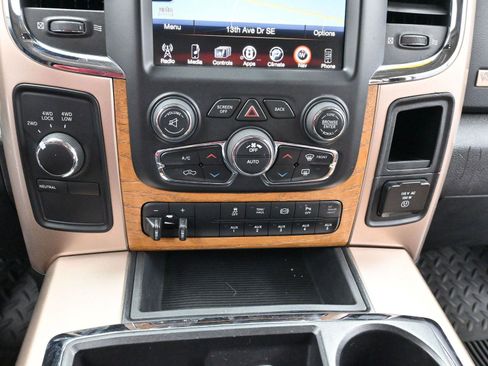 Used 2015 RAM 3500 Laramie Longhorn image 23