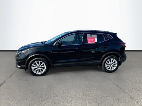 Certified 2022 Nissan Rogue Sport SV w/ Technology Package FWD image 4