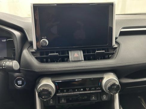 Used 2024 Toyota RAV4 XLE w/ Convenience Package AWD/4WD image 20