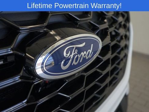 New 2025 Ford Explorer ST-Line image 18