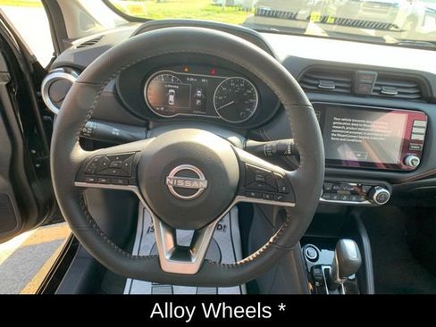 Certified 2025 Nissan Versa SR w/ Trunk Package FWD image 17