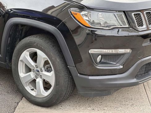 Used 2019 Jeep Compass Latitude image 10