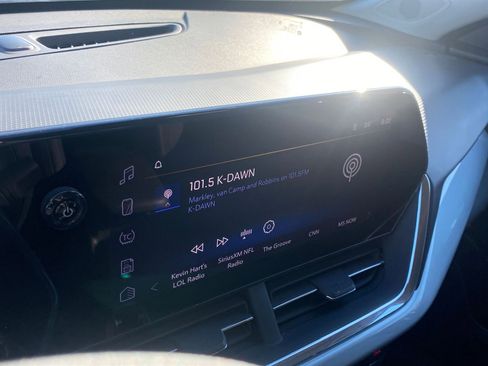 Used 2025 Chevrolet Trax LT image 18