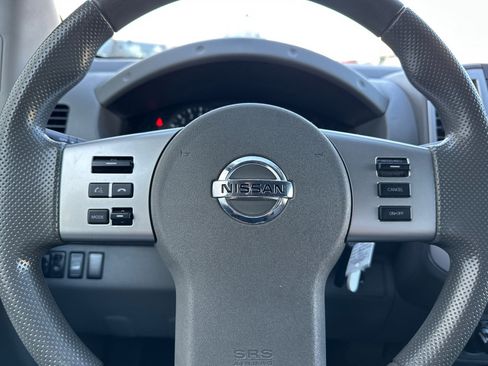 Certified 2019 Nissan Frontier SV image 21