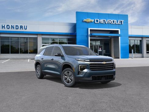 New 2026 Chevrolet Traverse LT w/ Driver Confidence Package image 25