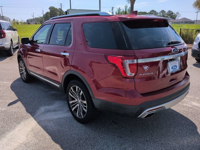Used 2017 Ford Explorer Platinum AWD/4WD image 6