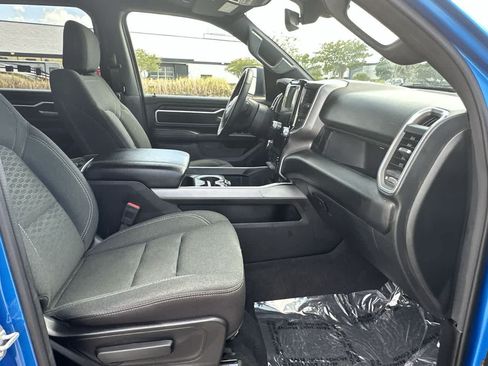 Certified 2025 RAM 1500 Big Horn AWD/4WD image 18