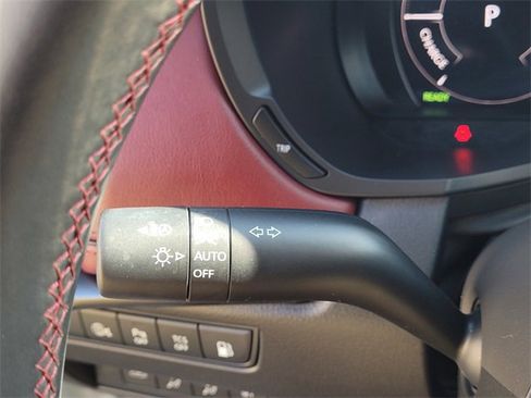 Used 2025 MAZDA CX-70 Plug-In Hybrid w/ Premium Plus image 17