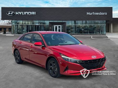 Certified 2023 Hyundai Elantra SEL FWD image 3