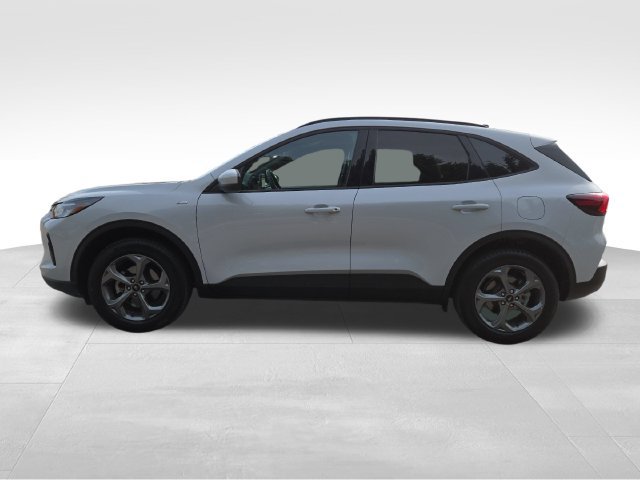 Used 2025 Ford Escape ST-Line Select AWD/4WD image 9