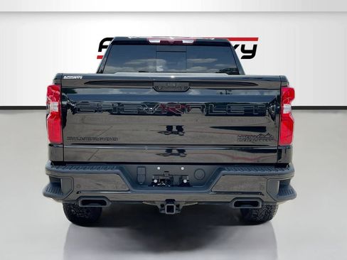 Used 2025 Chevrolet Silverado 1500 High Country w/ Midnight Edition RWD image 6