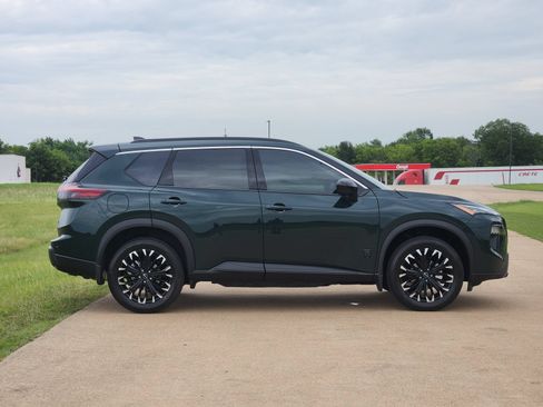 New 2026 Nissan Rogue Dark Armor FWD image 7